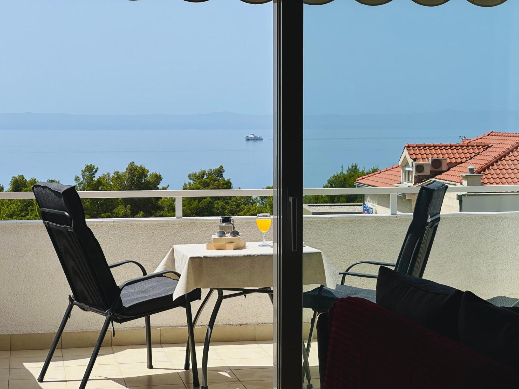 Penthouse Studio With Sea View Makarska Kültér fotó