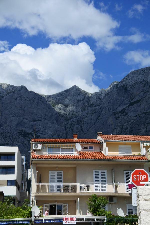 Penthouse Studio With Sea View Makarska Kültér fotó